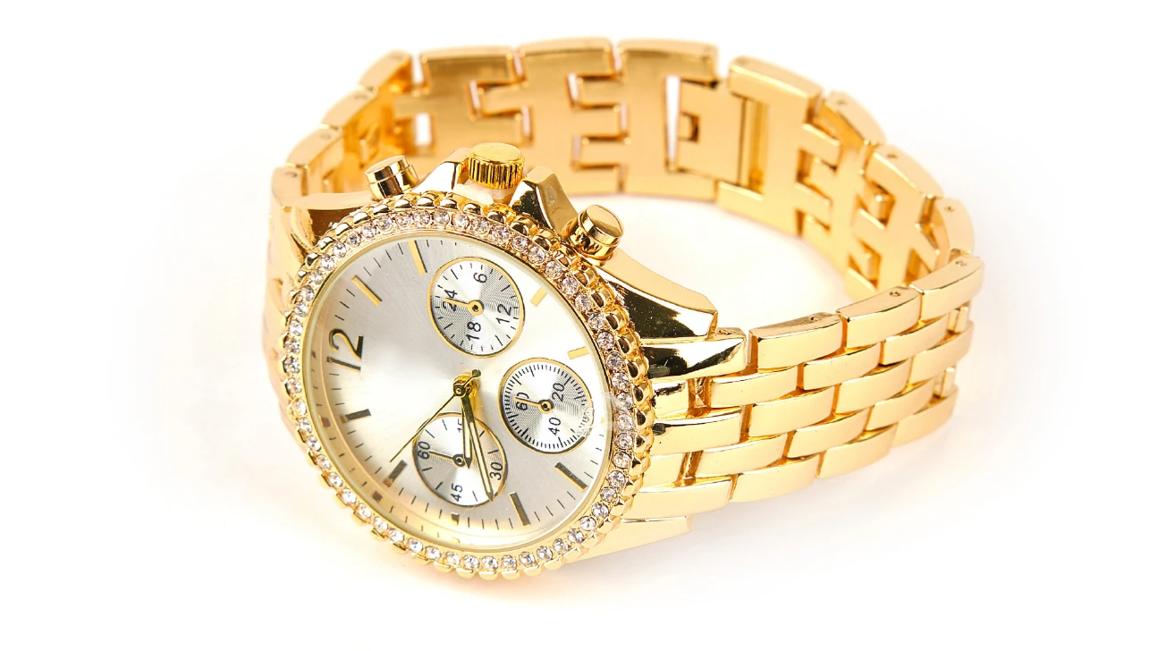 Orologio con cassa o bracciale in oro